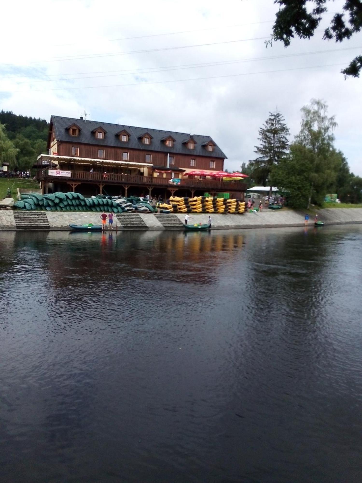 Apartman Leo Nr. 8 Lipno Nad Vltavou Extérieur photo